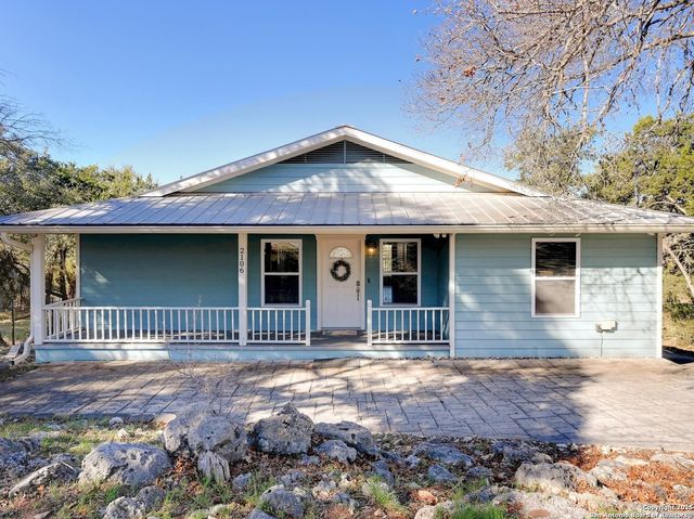 2106 Lakeshore, Canyon Lake, TX 78133