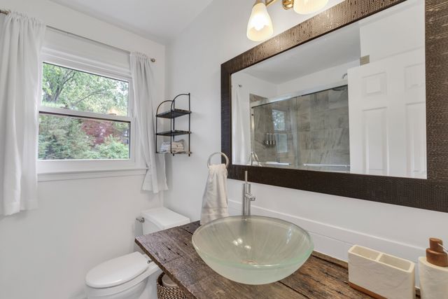 5836 Cloverland Dr, Brentwood, TN 37027