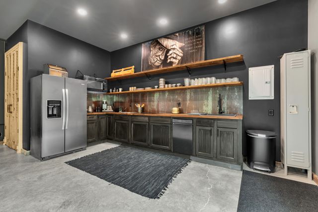 5836 Cloverland Dr, Brentwood, TN 37027