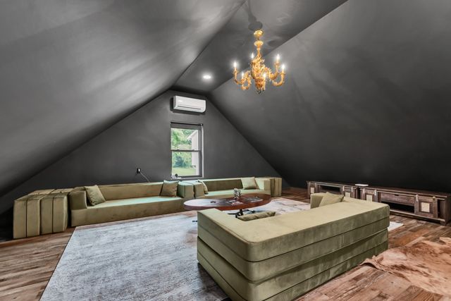 5836 Cloverland Dr, Brentwood, TN 37027