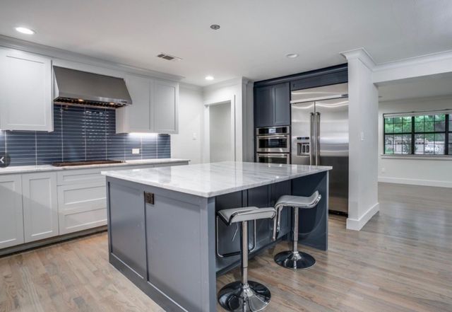 6811 Walnut Hill Lane, Dallas, TX 75230