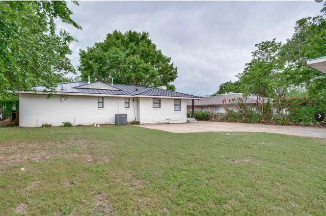 6811 Walnut Hill Lane, Dallas, TX 75230