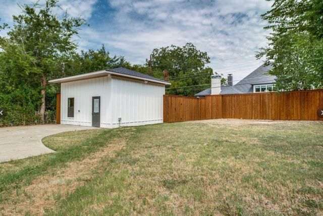 6811 Walnut Hill Lane, Dallas, TX 75230