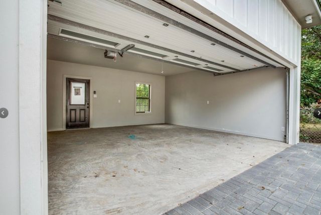 6811 Walnut Hill Lane, Dallas, TX 75230