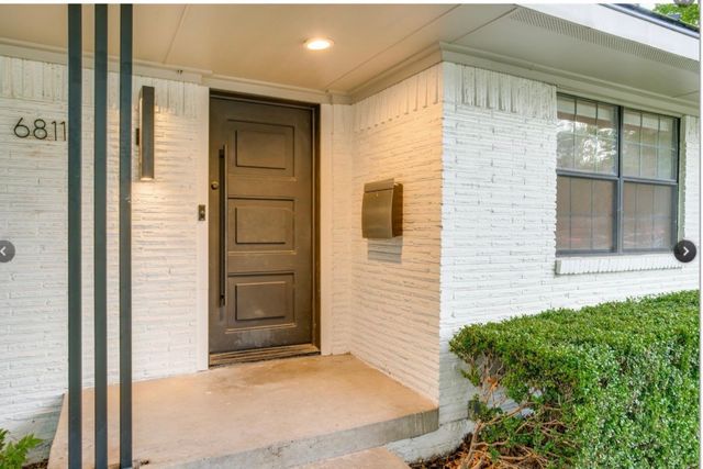 6811 Walnut Hill Lane, Dallas, TX 75230
