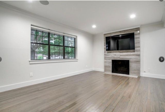 6811 Walnut Hill Lane, Dallas, TX 75230