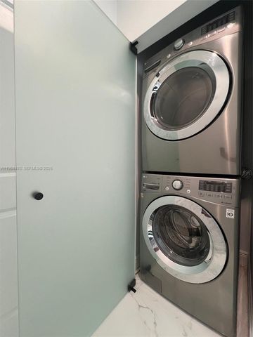 7910 Harbor Island Dr 1202, North Bay Village, FL 33141