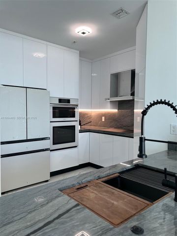 7910 Harbor Island Dr 1202, North Bay Village, FL 33141