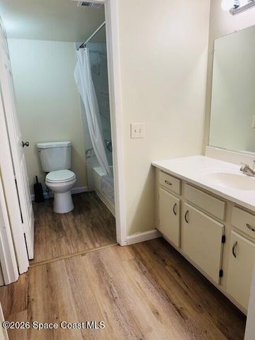 225 S Tropical Trail 107, Merritt Island, FL 32952