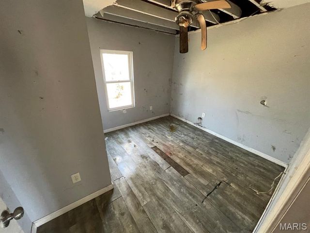 711 W Country Lane, Collinsville, IL 62234