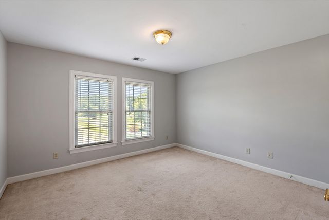 2132 Neelys Bend Rd, Madison, TN 37115