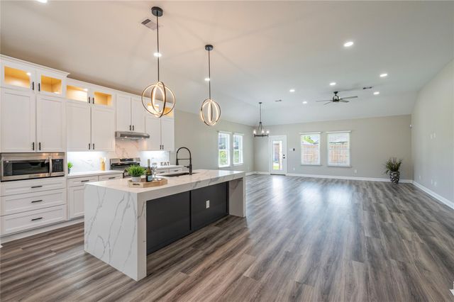 8310 Swiftwater Lane, Houston, TX 77075