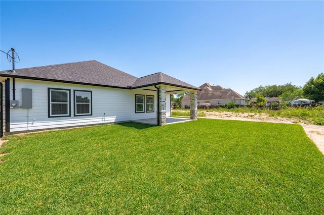 8310 Swiftwater Lane, Houston, TX 77075