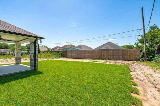 8310 Swiftwater Lane, Houston, TX 77075