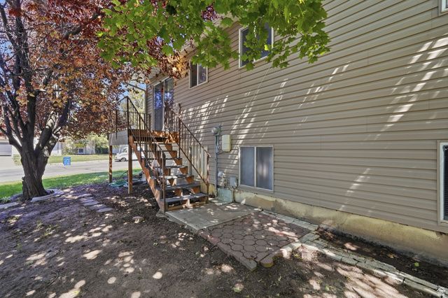 111 W 400 S, Kaysville, UT 84037
