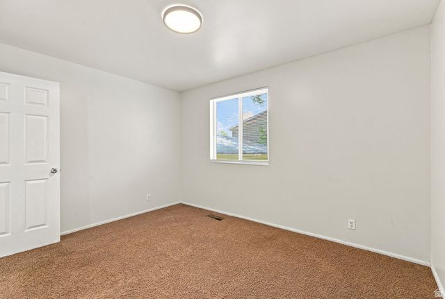 111 W 400 S, Kaysville, UT 84037