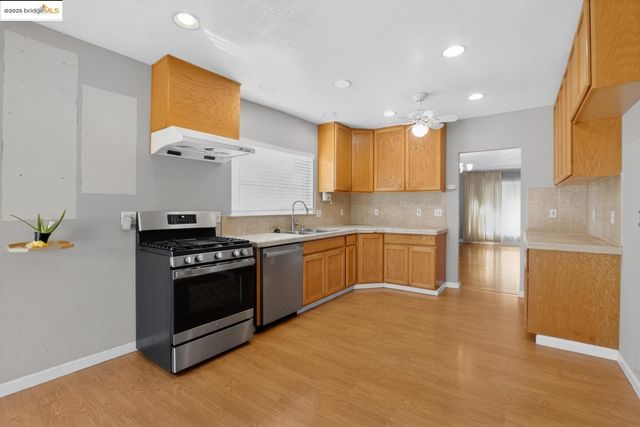 380 N 11th ST, San Jose, CA 95112