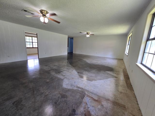 148 BRENTWOOD DRIVE, Leesville, LA 71446