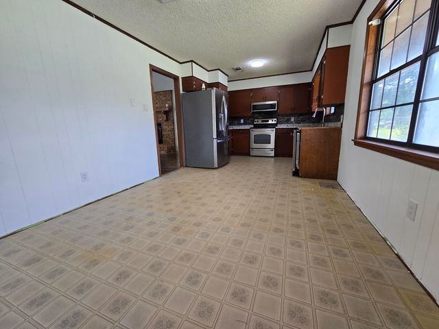 148 BRENTWOOD DRIVE, Leesville, LA 71446