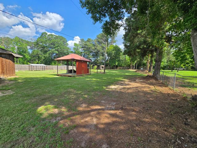 148 BRENTWOOD DRIVE, Leesville, LA 71446