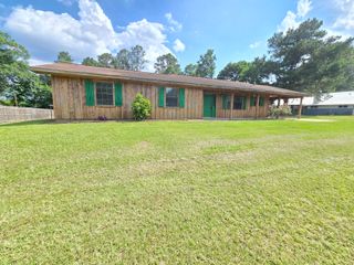 148 BRENTWOOD DRIVE, Leesville, LA 71446