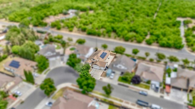 1720 Somersby Ln, Ceres, CA 95307