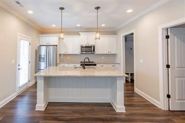 3578 Red Barn Lane, Apison, TN 37302