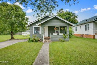 302 Ferguson Avenue, Elizabethton, TN 37643