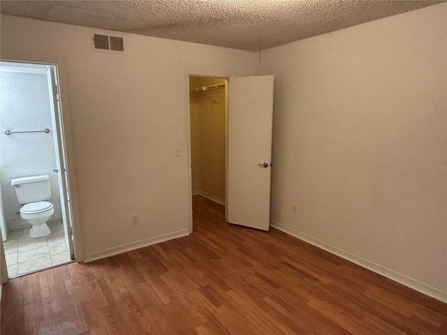 5152 CONROY ROAD 1316, Orlando, FL 32811