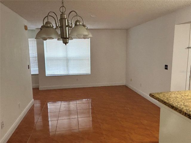 5152 CONROY ROAD 1316, Orlando, FL 32811