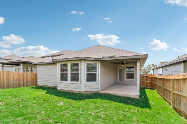 1563 Zion DR, New Braunfels, TX 78132