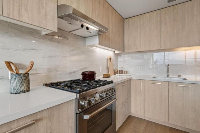 188 W Saint James Street 10814, San Jose, CA 95110