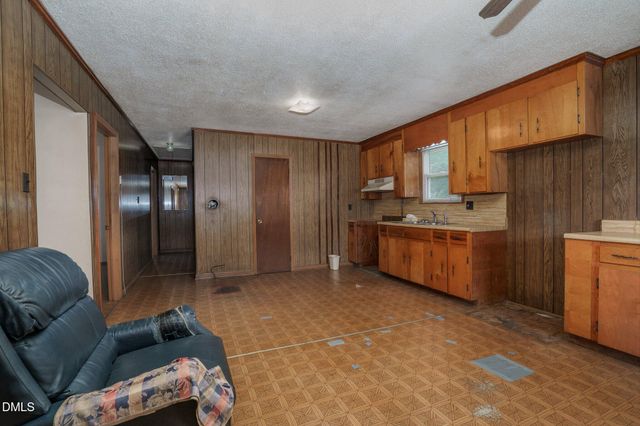 9932 Straight Gate Road, Whitakers, NC 27891