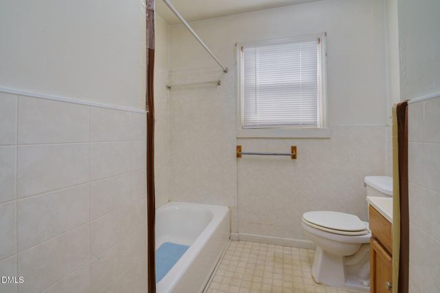 9932 Straight Gate Road, Whitakers, NC 27891