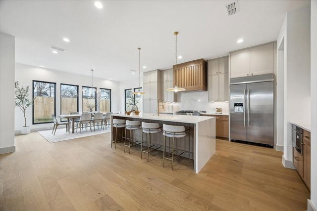 7210 Jalna Street, Houston, TX 77055