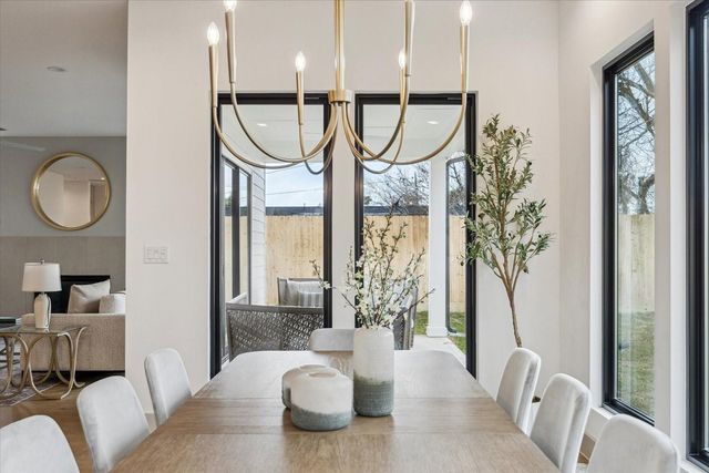 7210 Jalna Street, Houston, TX 77055