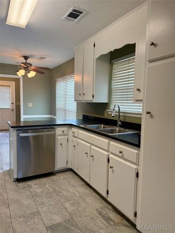 5733 NEELY Lane, Montgomery, AL 36116