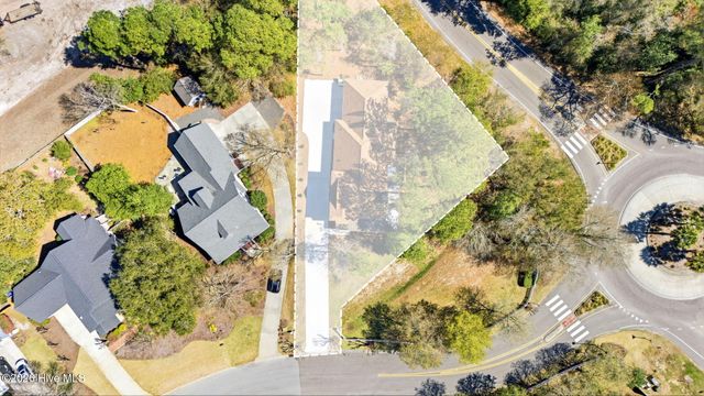 6108 Harbor Oaks Drive, Southport, NC 28461