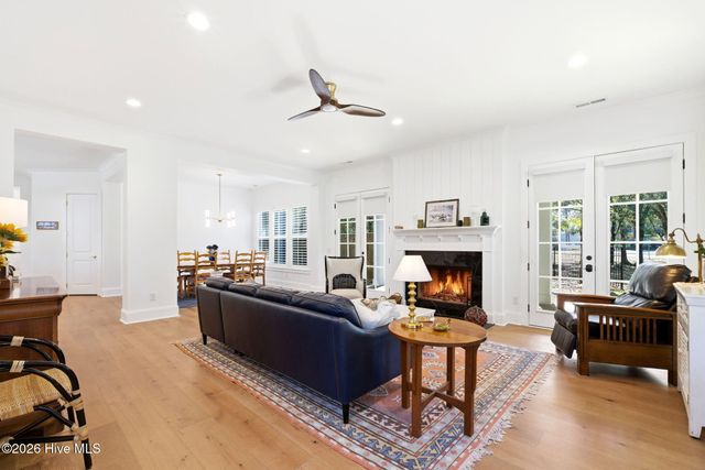 6108 Harbor Oaks Drive, Southport, NC 28461