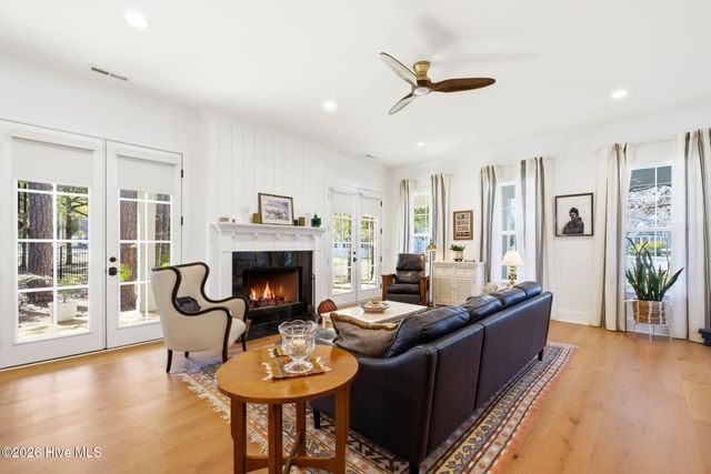 6108 Harbor Oaks Drive, Southport, NC 28461