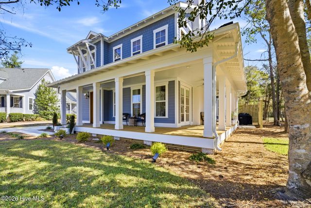 6108 Harbor Oaks Drive, Southport, NC 28461