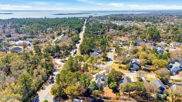 6108 Harbor Oaks Drive, Southport, NC 28461