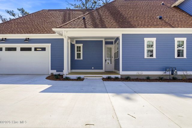 6108 Harbor Oaks Drive, Southport, NC 28461