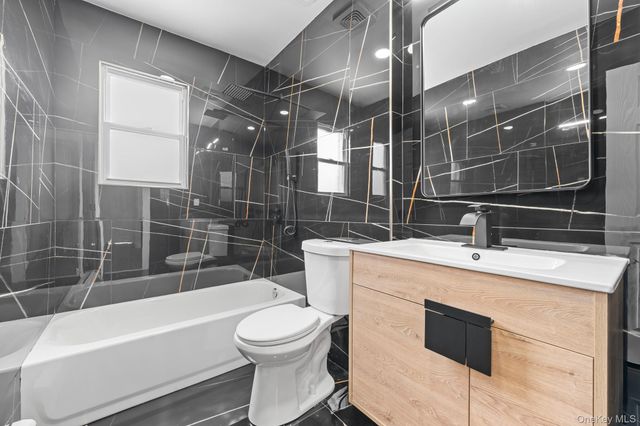 1010 Van Siclen Avenue, Brooklyn, NY 11207