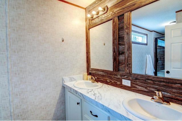 10761 NE 110TH LANE, Archer, FL 32618