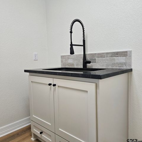 20550 Wild Arrow ct, Arp, TX 75750