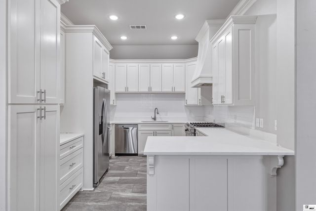 108 VIEUX CARRE PLACE, Monroe, LA 71203