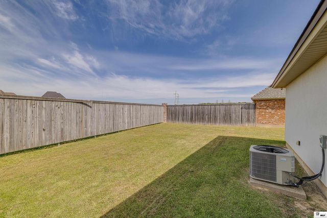 108 VIEUX CARRE PLACE, Monroe, LA 71203