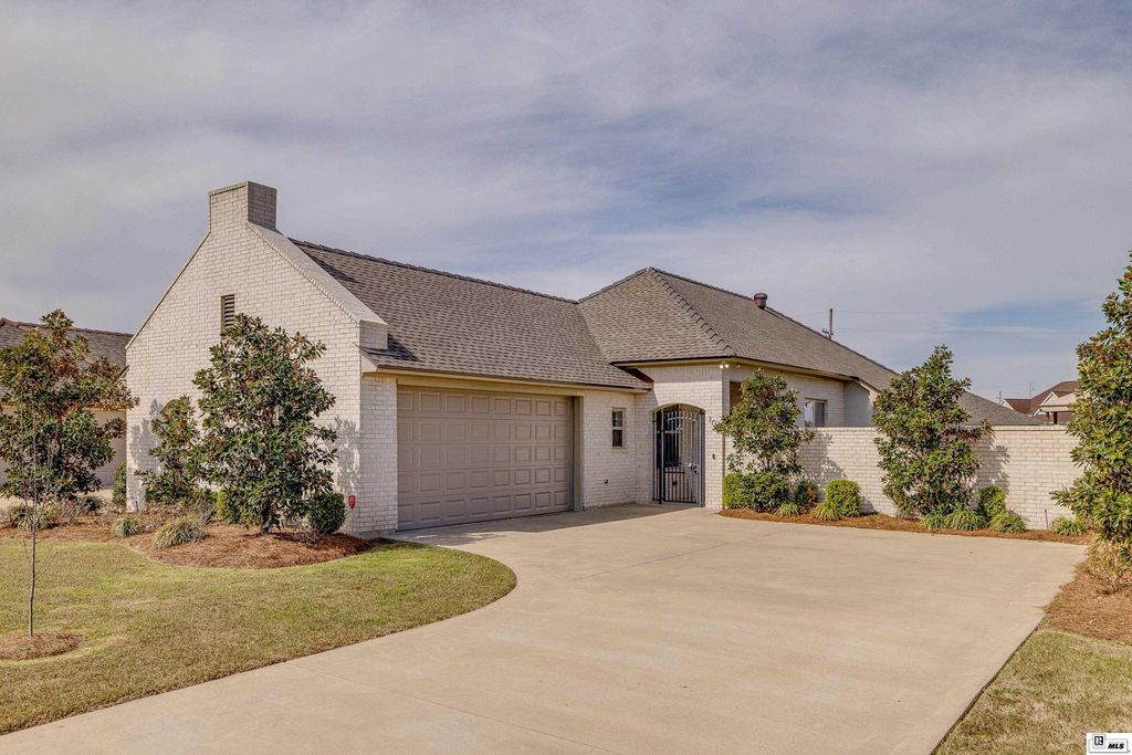 108 VIEUX CARRE PLACE, Monroe, LA 71203