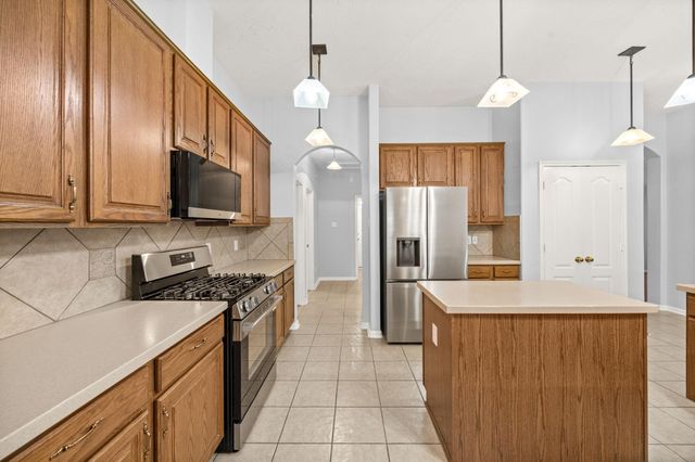 4902 Bonny Loch Lane, Houston, TX 77084